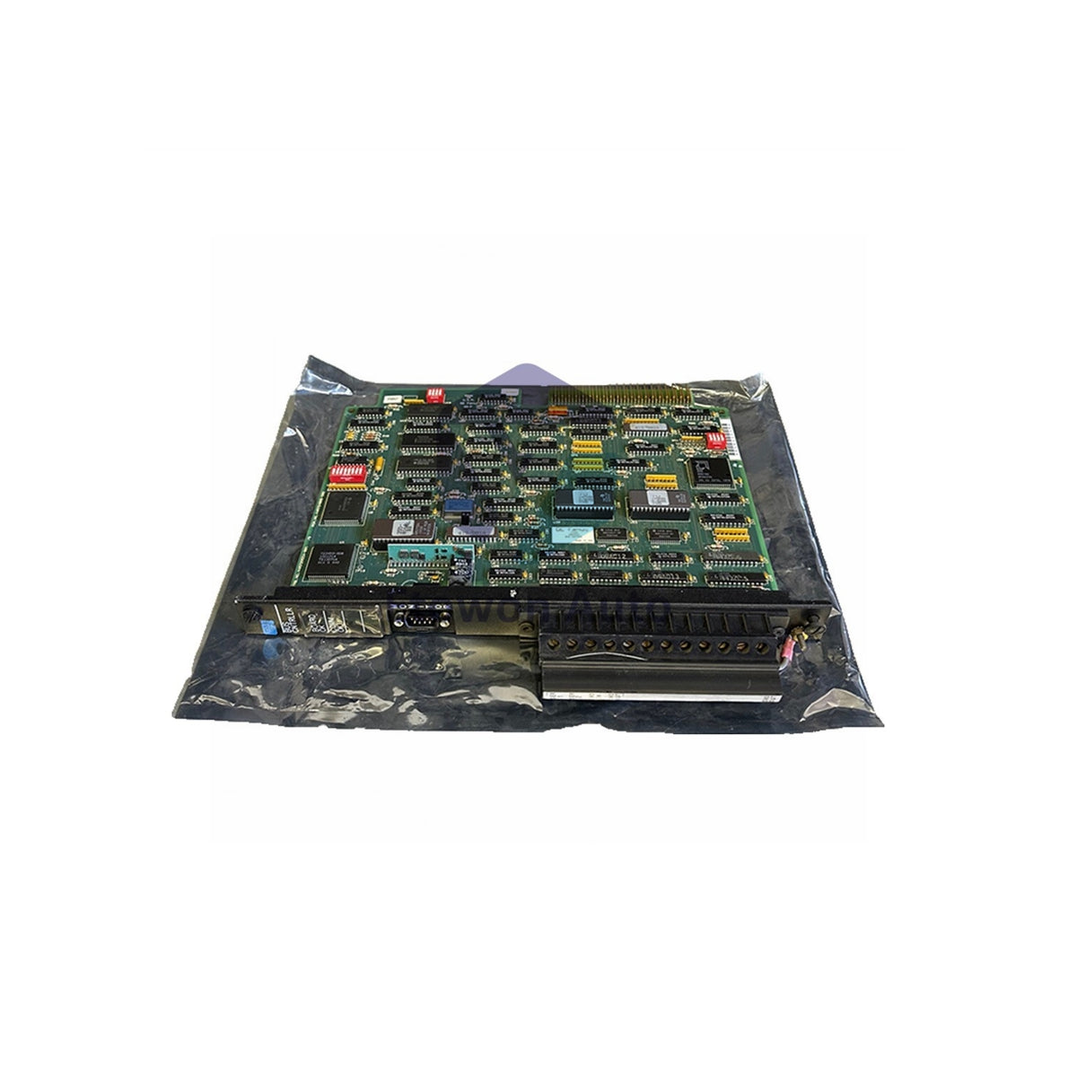 Controlador de Bus PLC Serie 6 GE Fanuc IC660CBB903 Fase B