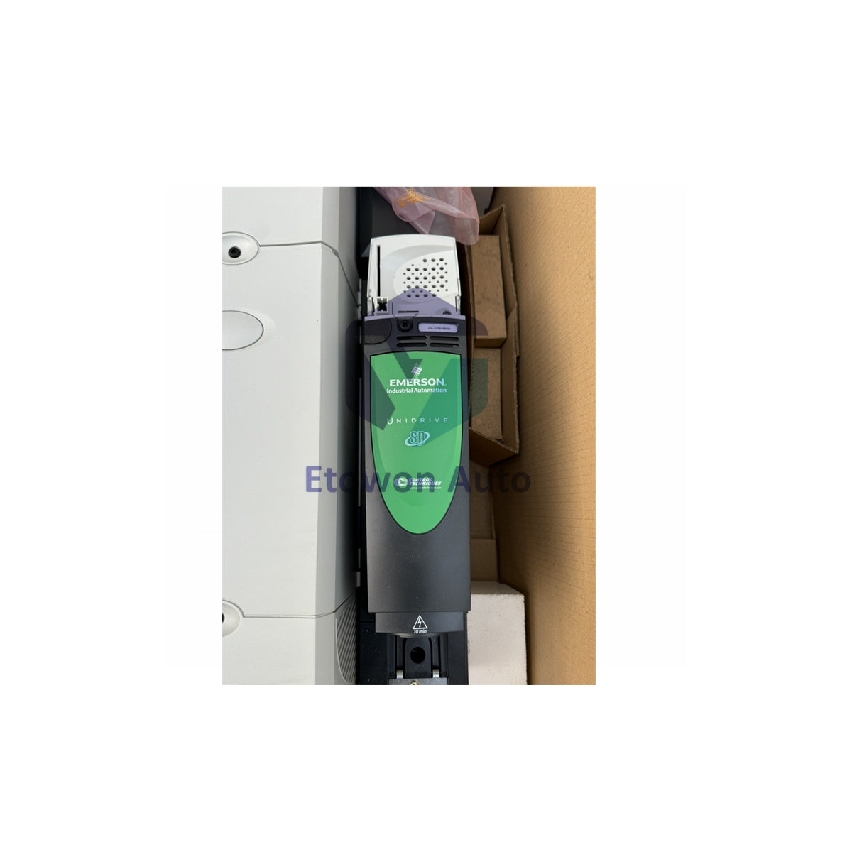 Bộ biến tần AC Emerson Control Techniques SPMD1403 SPMD 1403