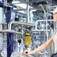 How Does the Honeywell Universal Transmitter Cut Plant Safety Risks?