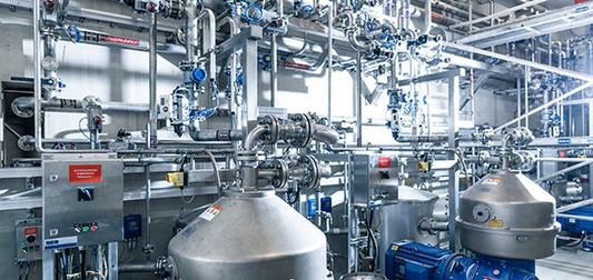 Can Compact PLCs Deliver Smart Benefits Without Shutdowns?