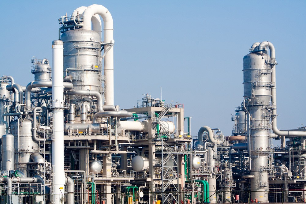 How Did This Refinery Cut Unplanned Downtime by 42% in 8 Months?