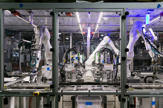 Can Collaborative DCS Cut Load Response Delays Below 0.4 Seconds?