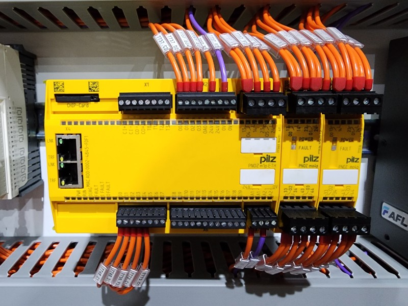 Why Do Tier-One Aerospace Shops Rely on GE Fanuc Motion Control?
