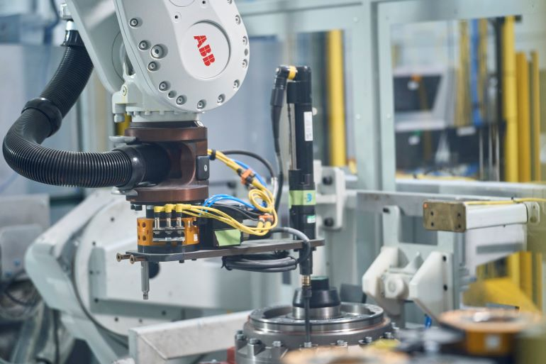 Can a Safety PLC Cut Engineering Costs by 30% for Exporters?