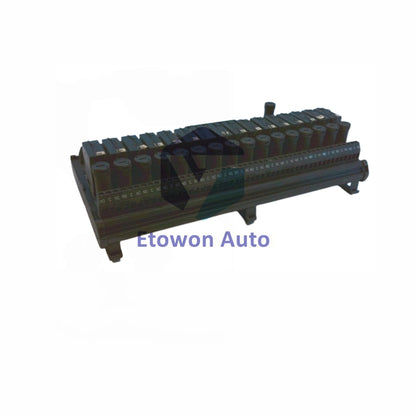 Base principal de entrada/salida VersaMax GE Fanuc IC200CHS111