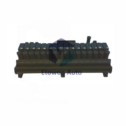 Base principal de entrada/salida VersaMax GE Fanuc IC200CHS111