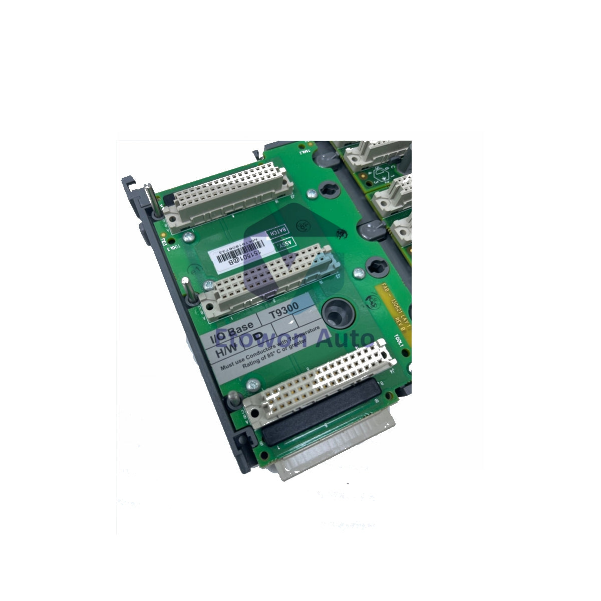 Пассивная шина T9300 ICS Triplex поддерживает 3 модуля ввода-вывода